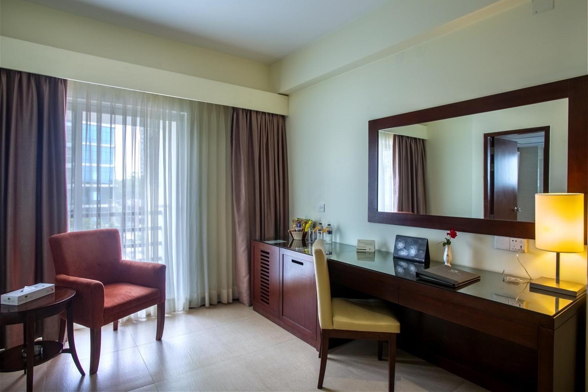 Hotel Grand Park Barishal ภายนอก รูปภาพ