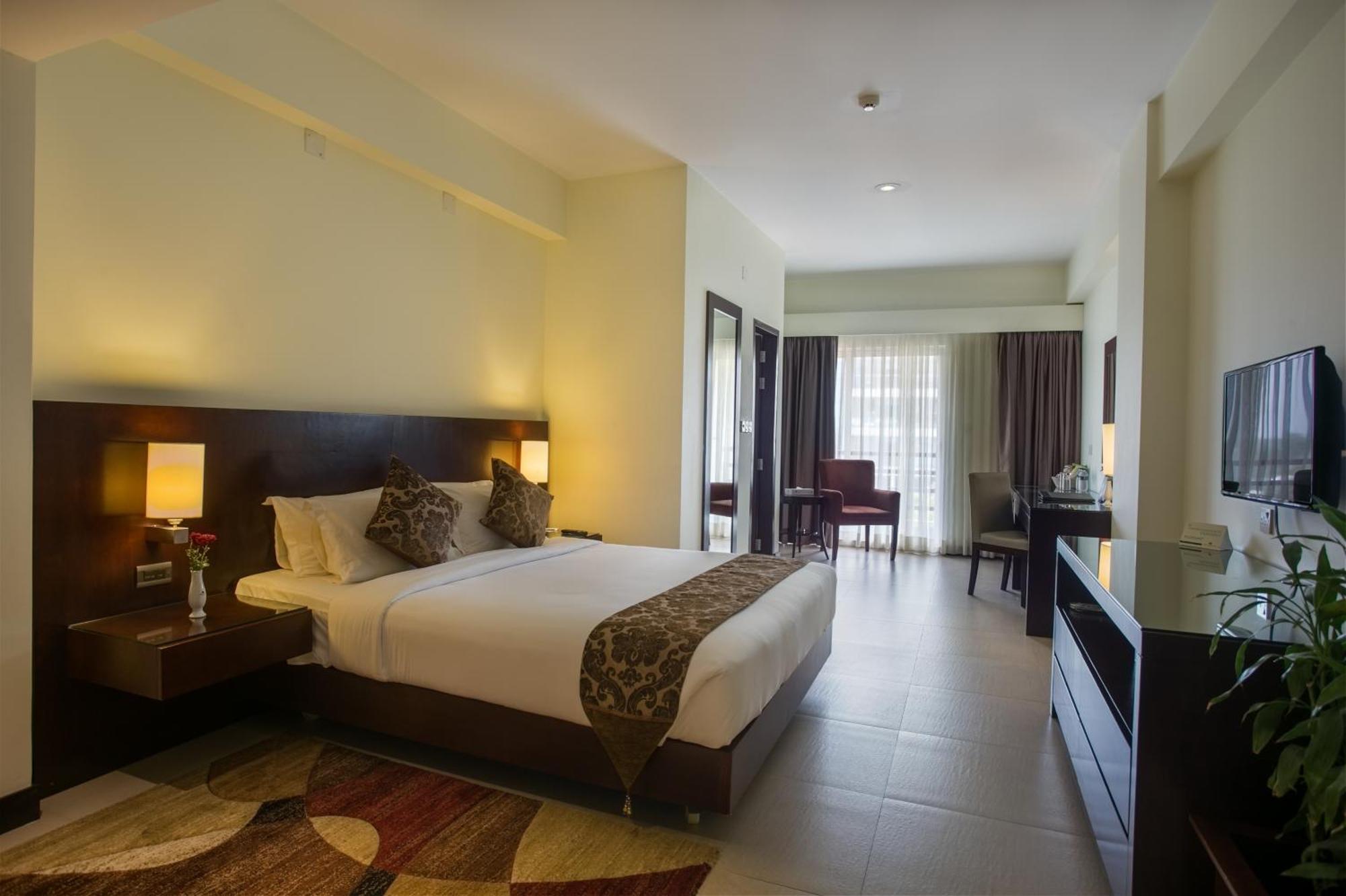 Hotel Grand Park Barishal ภายนอก รูปภาพ