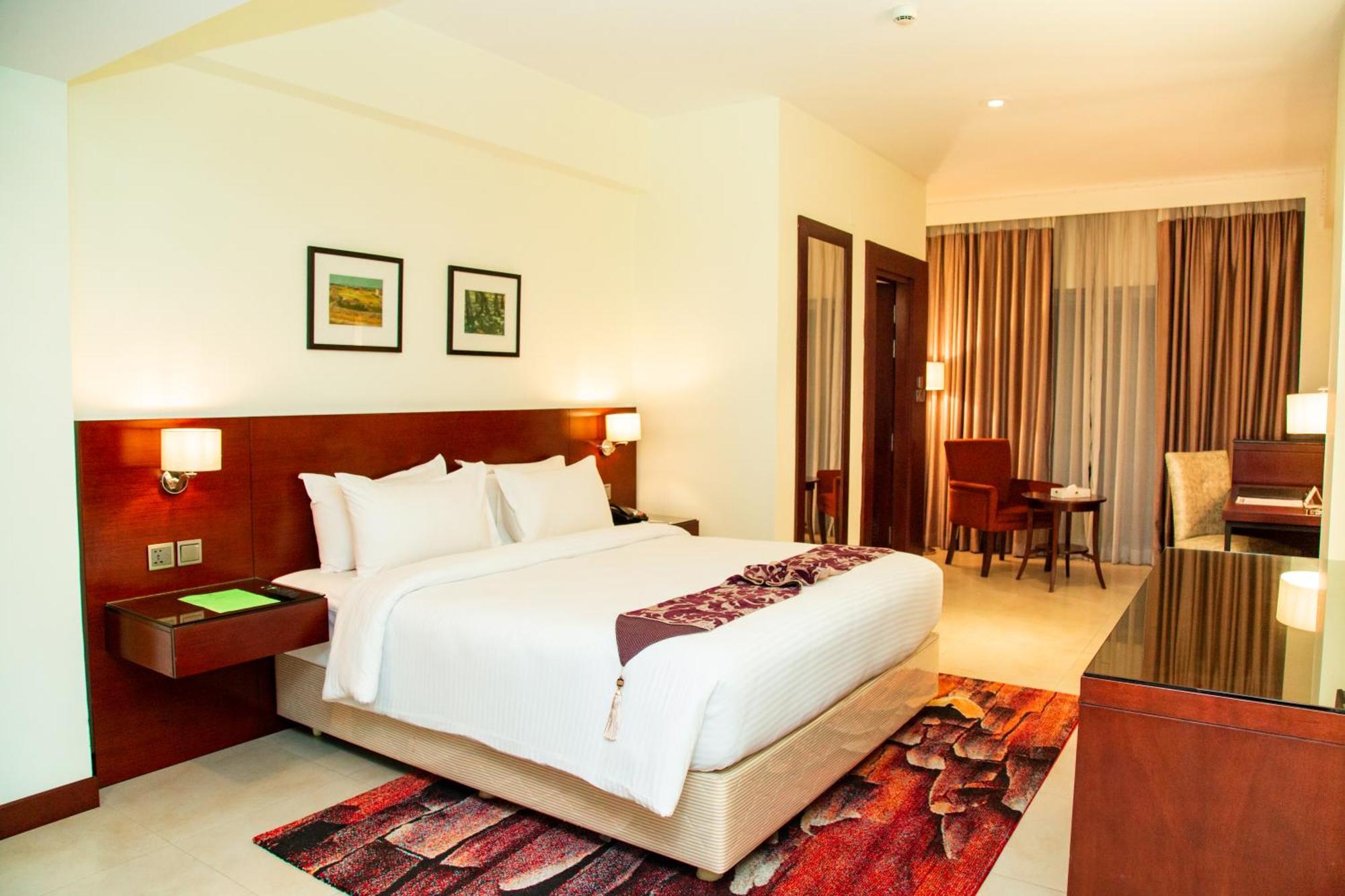 Hotel Grand Park Barishal ภายนอก รูปภาพ
