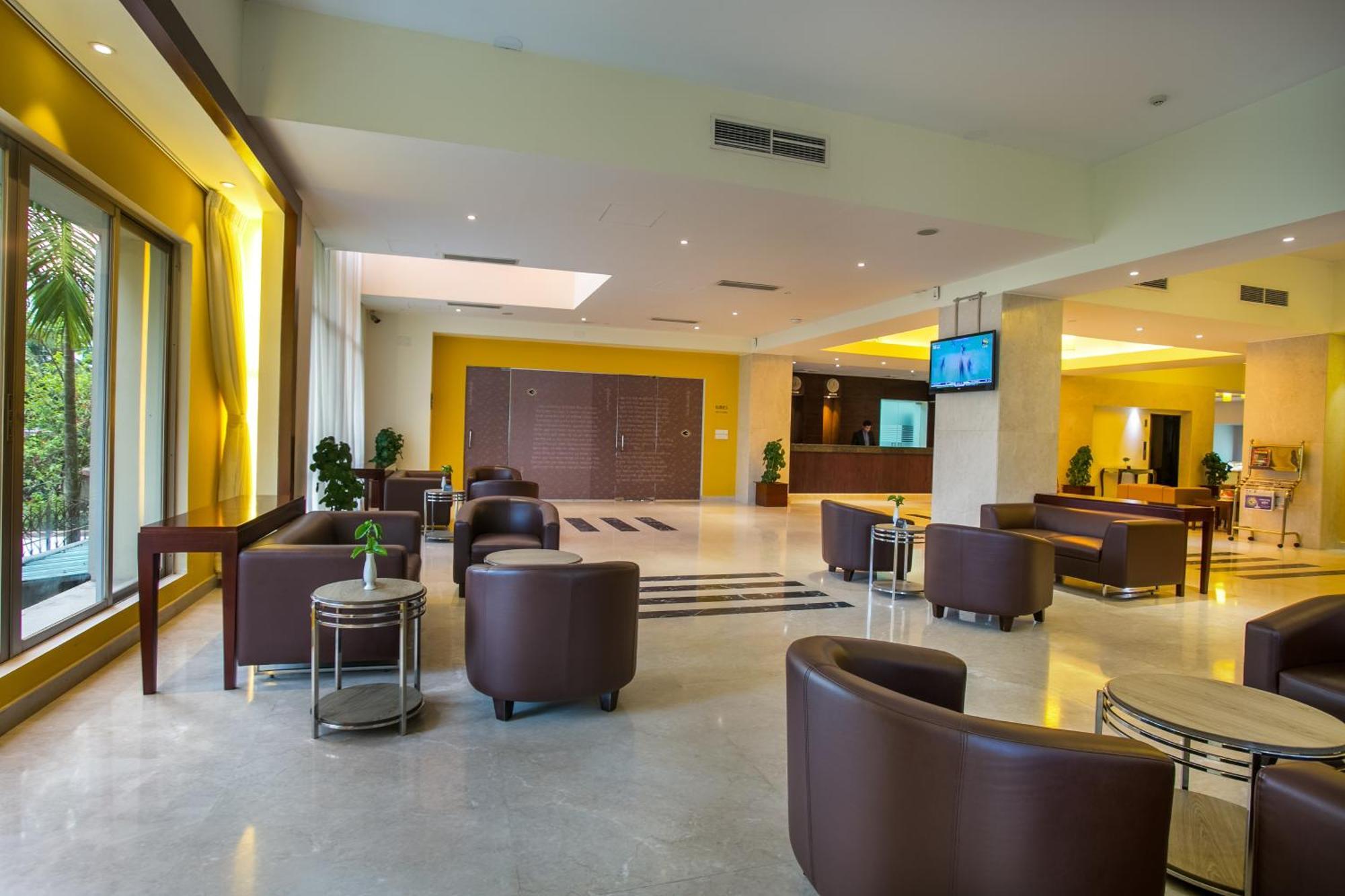 Hotel Grand Park Barishal ภายนอก รูปภาพ