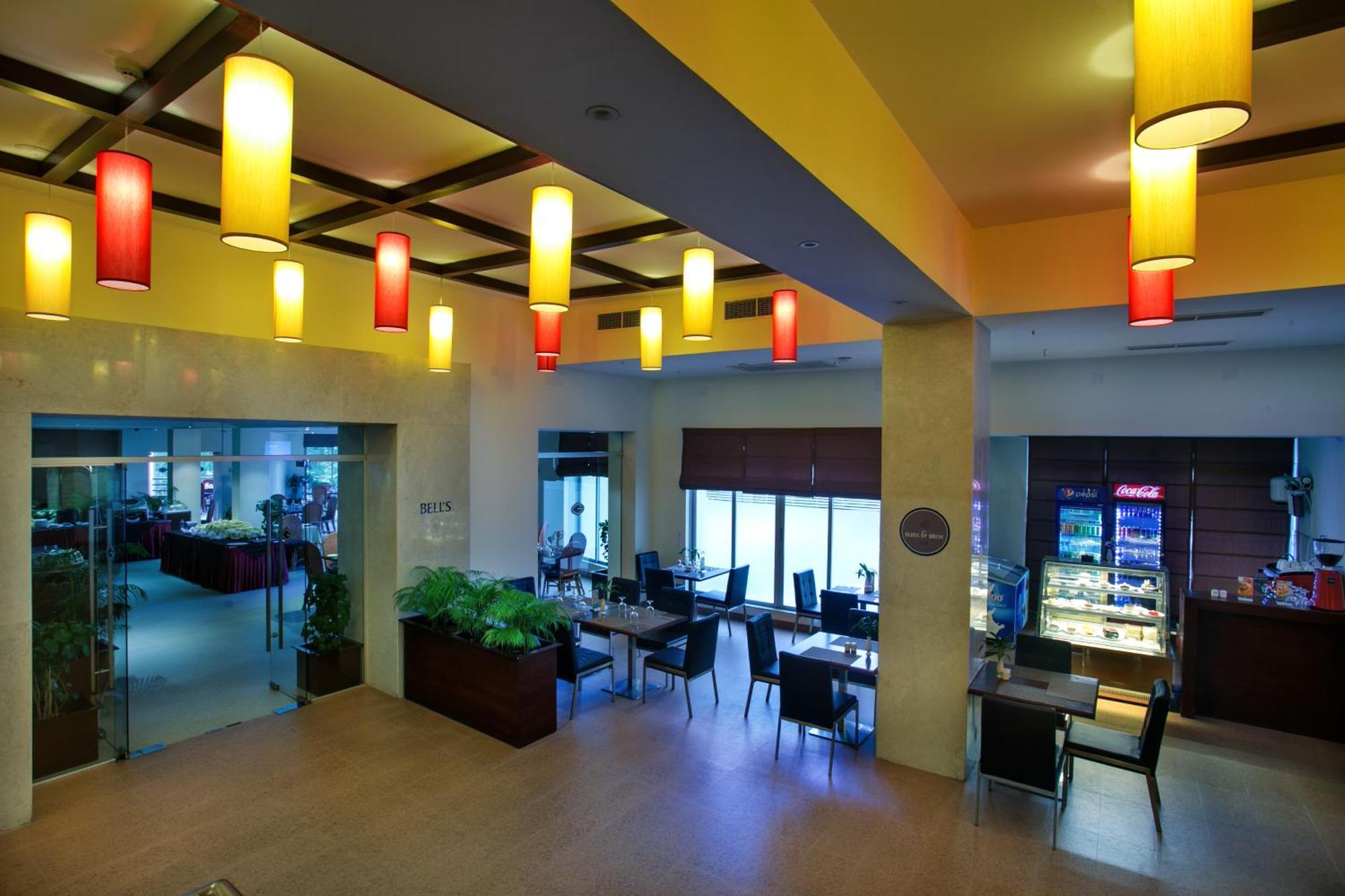 Hotel Grand Park Barishal ภายนอก รูปภาพ