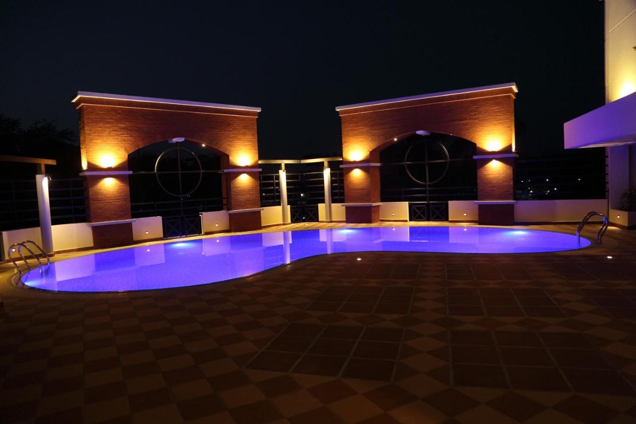 Hotel Grand Park Barishal ภายนอก รูปภาพ